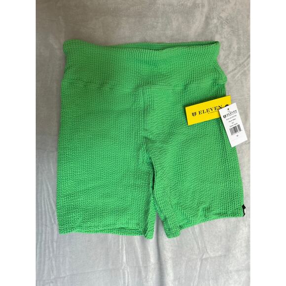 Eleven by Venus Williams- allure biker shorts in green Apple/ size Medium Tennis - Picture 1 of 3